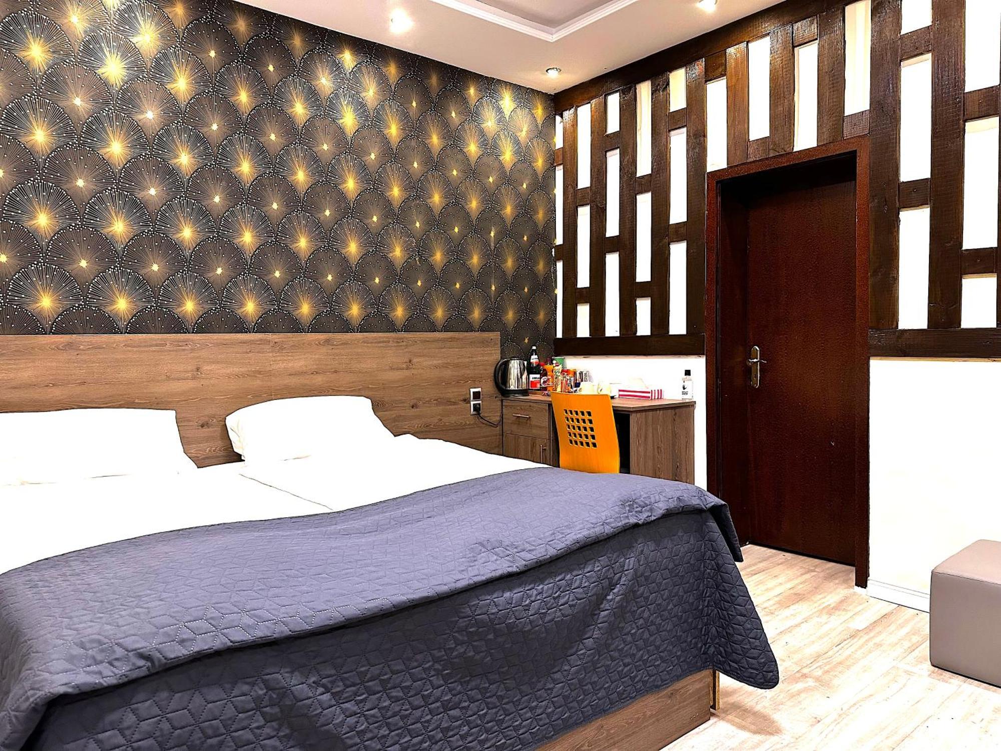 Seidenstrasse Pension Hotel เมิล์น ภายนอก รูปภาพ